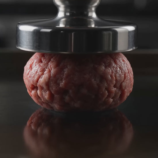 Ground beef cooking cleanly without excess grease or foam | Iron King Provisions
